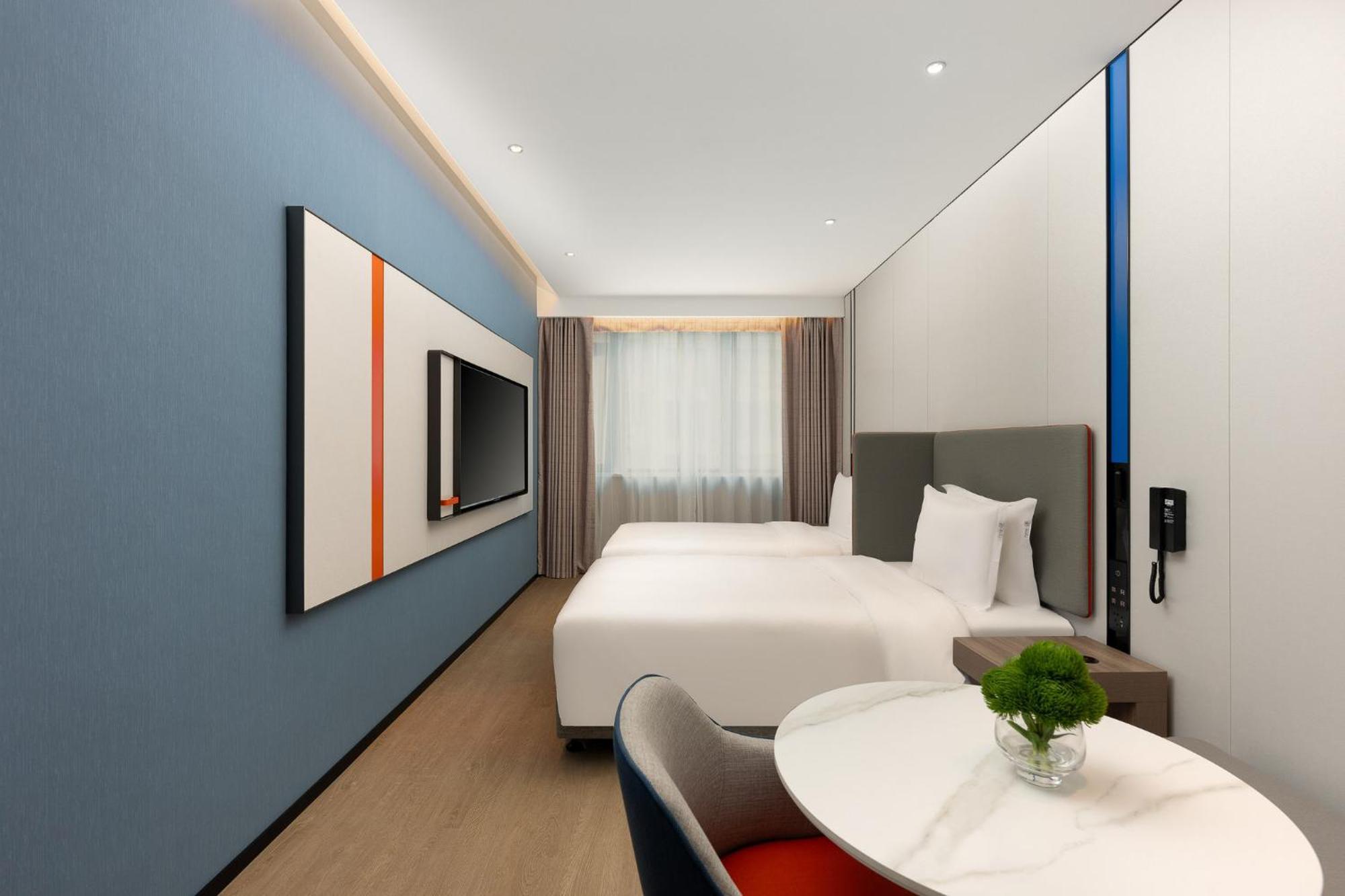 Holiday Inn Express Shanghai Jing'An Temple By Ihg Екстериор снимка