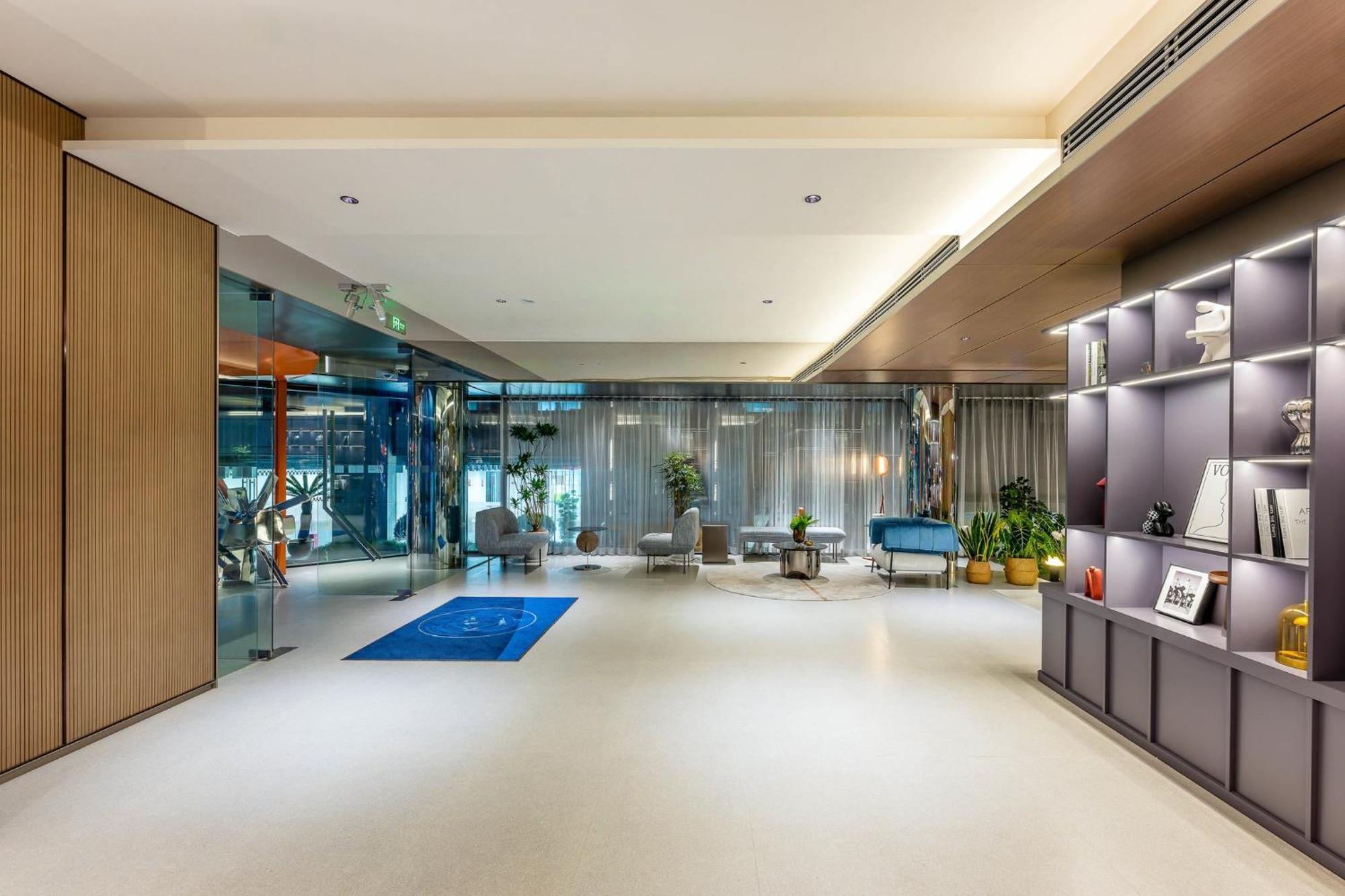 Holiday Inn Express Shanghai Jing'An Temple By Ihg Екстериор снимка